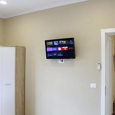 2V1 - Myslym Shyri Apartment Tirana Exterior photo