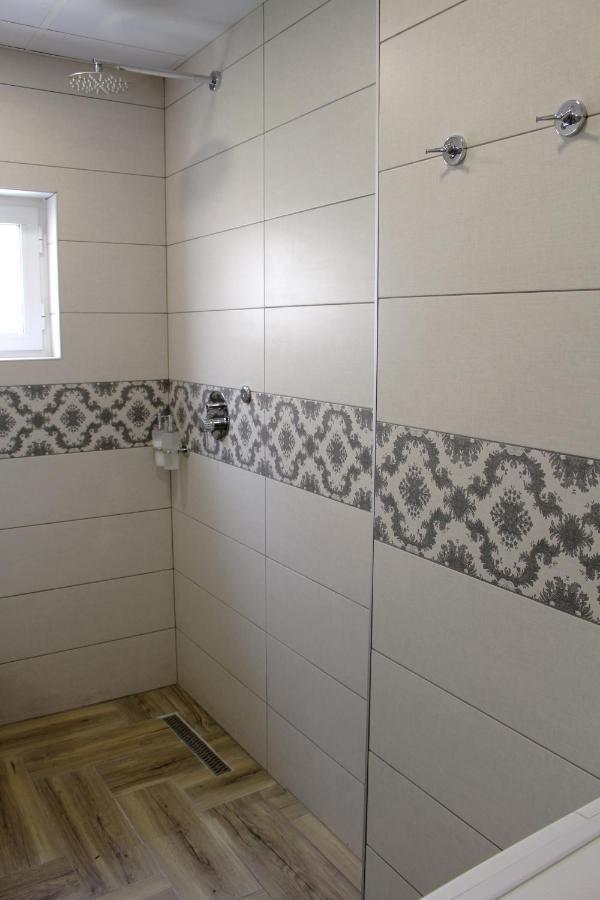2V1 - Myslym Shyri Apartment Tirana Exterior photo